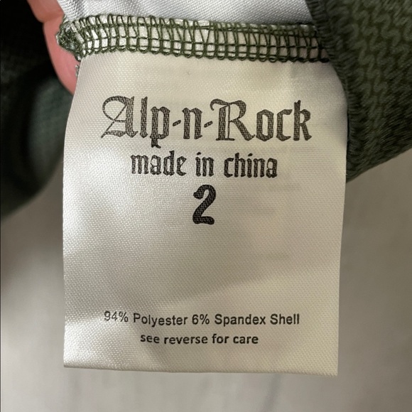 Alp N Rock Dark Green Half-Zip Top with Patterned Long Sleeves - Picture 9 of 10